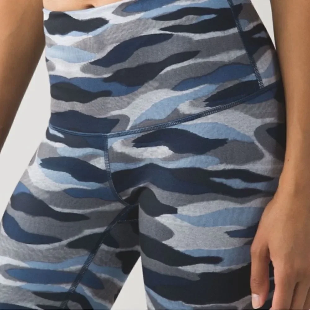 Lululemon Wunder Under Mini Coast Camo leggings 6